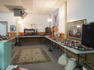 Auctioneer 1 Sale Set Up pics02