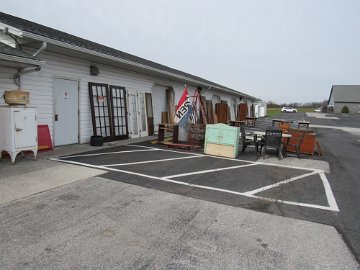 Auctioneer 2 Sale Set Up pics01