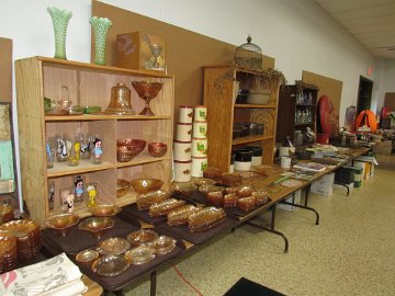 Auctioneer 1 Sale Set Up pics 02
