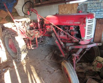 Sale Pictures 03 Tractors