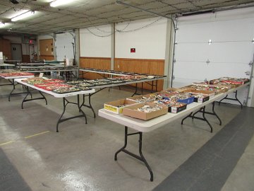 Auctioneer 3 Sale Set Up pics