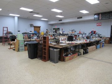 Auctioneer 2 Sale Set Up pics