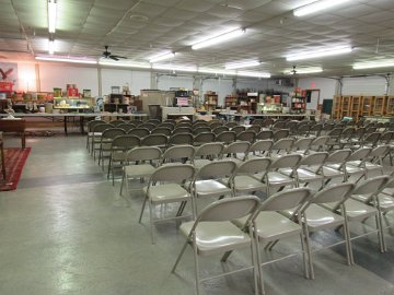 Auctioneer 1 Sale Set Up pics01