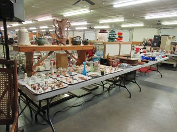 Auctioneer 1 Sale Set Up pics02
