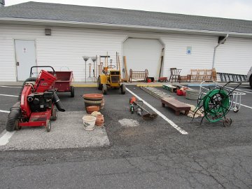 Auctioneer 2 Sale Set Up pics01