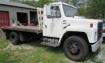 Sale Pictures 06 1988 International Stake Truck