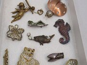 053026jewelrypic003