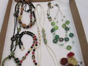 053026jewelrypic012