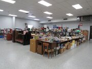 Auctioneer 2 Sale Set Up pics01